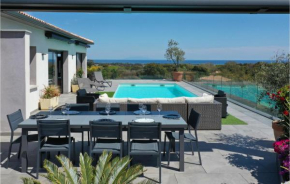 Awesome apartment in Taglio Isolaccio with Outdoor swimming pool, WiFi and 3 Bedrooms
